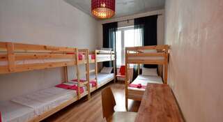 Гостиница Hostel R.E.D. Екатеринбург Кровать в общем 6-местном номере для женщин-1