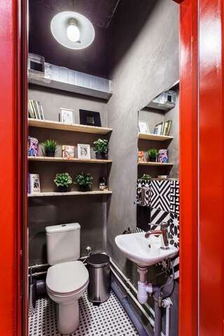 Гостиница Hostel R.E.D. Екатеринбург 1-местный номер стандарт-5