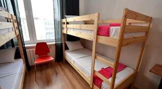 Гостиница Hostel R.E.D. Екатеринбург Спальное место на двухъярусной кровати в общем номере для мужчин и женщин-1